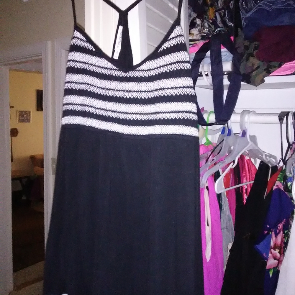 Black and white tunic tank top.